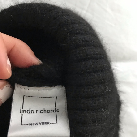 100% cashmere winter cap main image 6